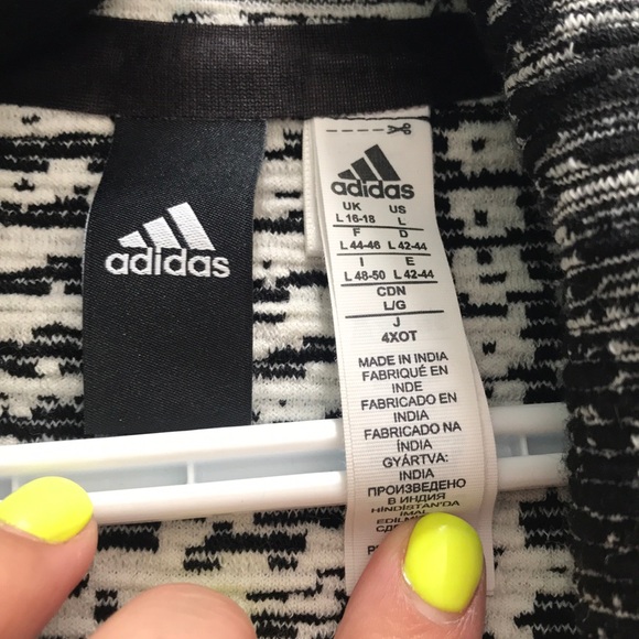 Womens Z.N.E Pulse zip up - Picture 2 of 2